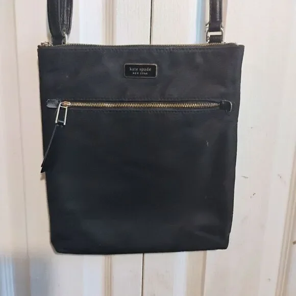 Kate Spade Black Crossbody Bag with Adjustable Strap - Picture 6 of 13